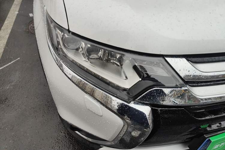 Used Mitsubishi Outlander 2016 2.4L 4x4 Elite Edition 5 Seats
