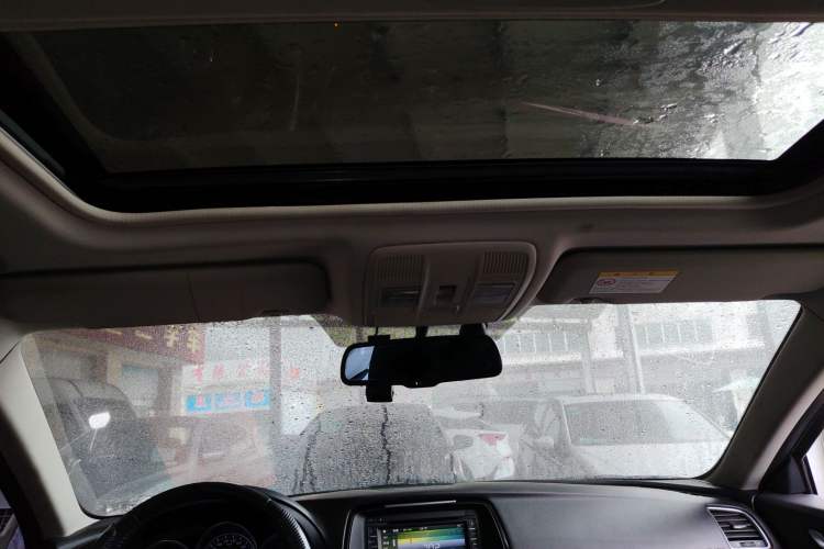 Used Mazda Atenza 2014 2.0L Blue Sky Luxury Edition