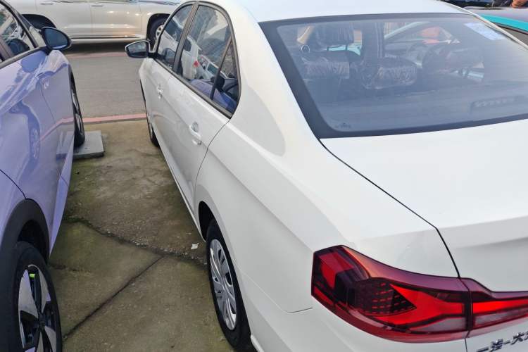 Used Jetta VA3 2024 1.5L Manual Entry-Level Version