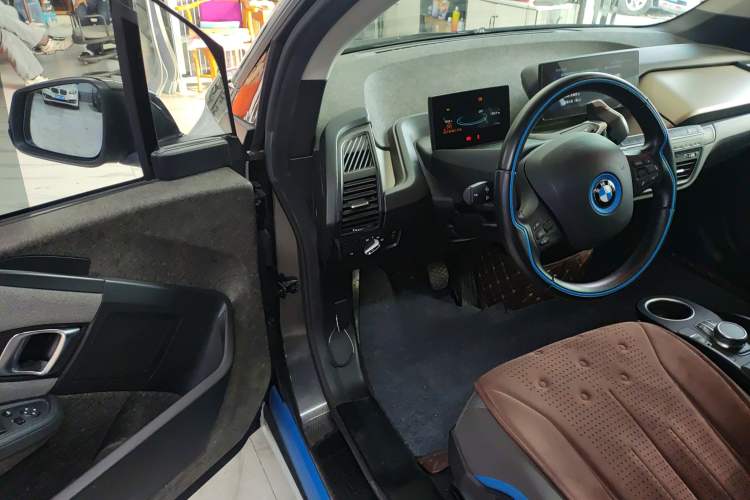 Used BMW i3 2018 Luxury Model

