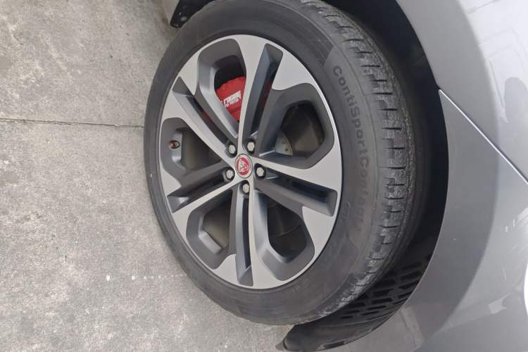 Used Jaguar F-PACE 2021 340 PS R-Dynamic SE
