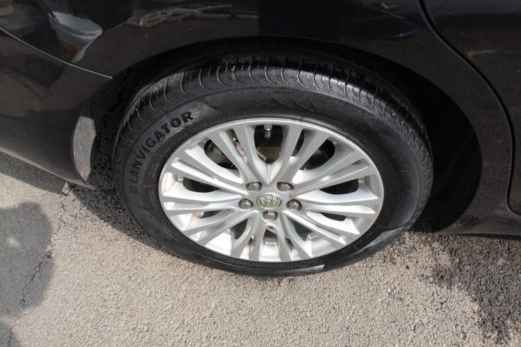 Used Buick GT 2016 15N Automatic Elite Edition Exterior 5