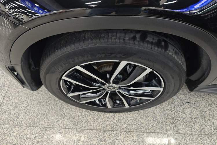 Used Mercedes-Benz GLC 2021 GLC 260 L 4MATIC Luxury Model Left Front Wheel Hub