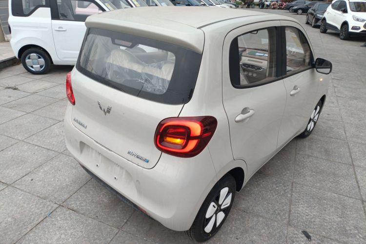 Used Wuling Hongguang MINIEV 2025 Four-Door Version Advanced Edition
