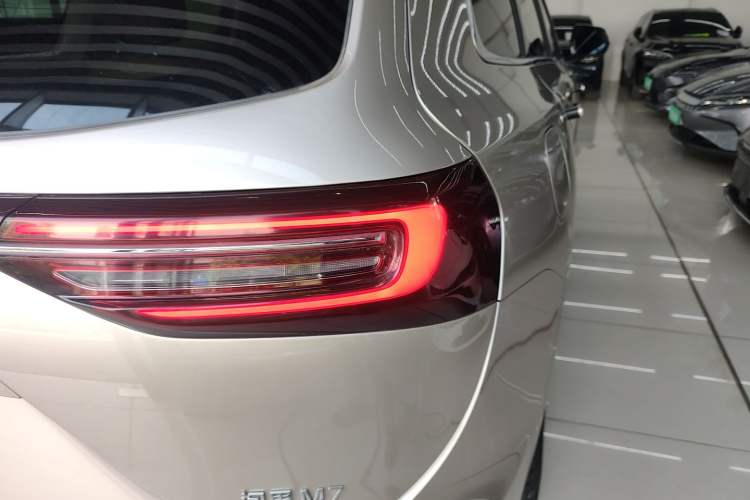 Used Hima AITO M7 2022 1.5T Four-Wheel Drive Luxury Edition
