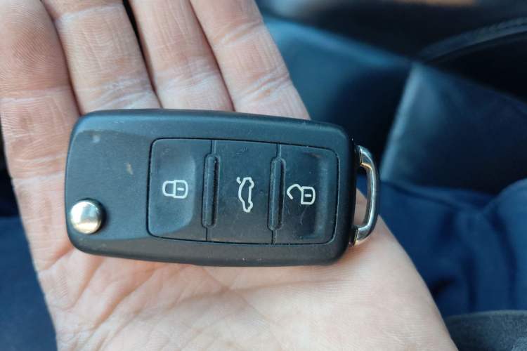 Used Volkswagen Tiguan L 2015 1.8TSI Automatic All-Wheel-Drive Luxury Model