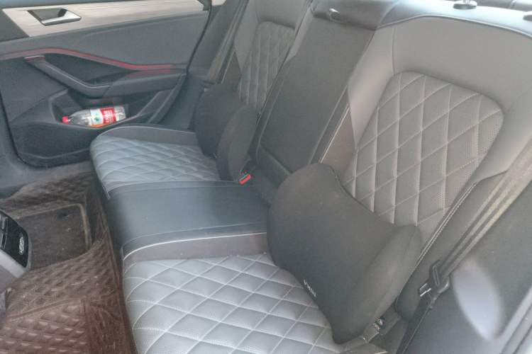 Used Volkswagen Sagitar 2024 300TSI DSG Excellence Edition Left Rear Seat