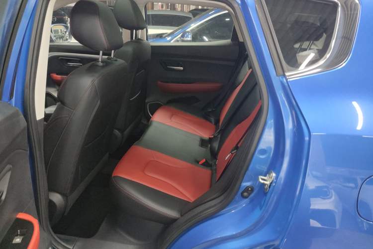 Used Haval H2s 2018 Red-Label 1.5T Dual-Clutch Fashion Edition