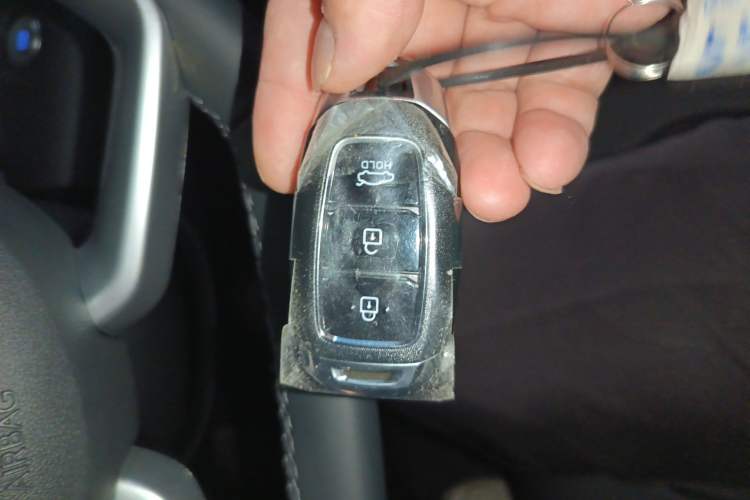 Used Hyundai Elantra 2023 1.5L CVT GLX Elite Edition Interior 1