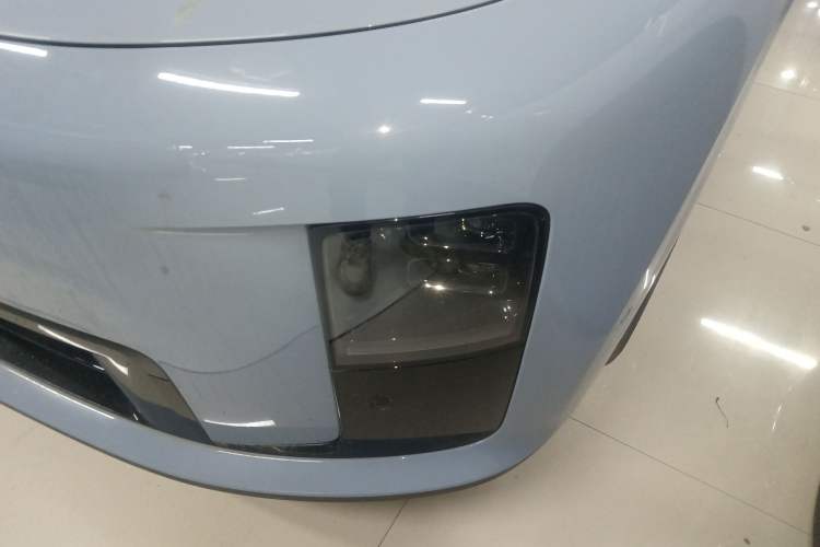 Used Li Auto i8 2025 Model Standard Version
