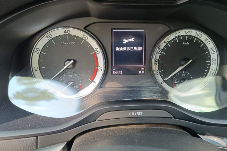 Used Skoda Karoq 2018 TSI280 Luxury Edition China V Standard Odometer Close Up