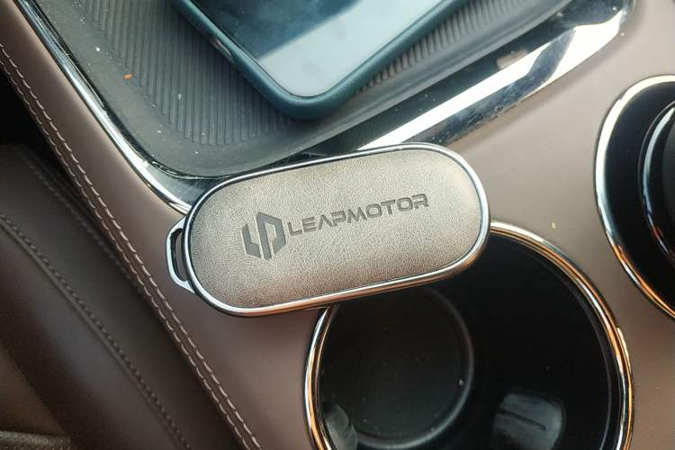 Used Leapmotor C01 2023 Range-Extended 316 Smart Edition Interior 1