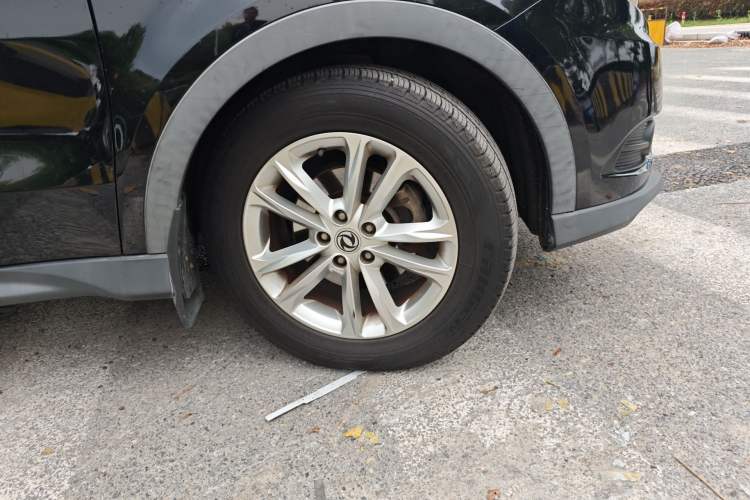 Used Dongfeng Fengon 580 2017 1.5T CVT Comfort Model
