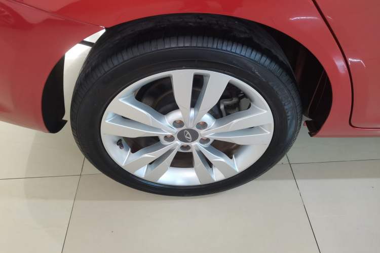 Used Chery Arrizo 5 2017 1.5L CVT Trendsetting Edition Right Rear Wheel Hub