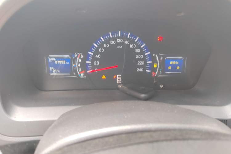 Used BYD G6 2013 1.5TI Manual Luxury Model