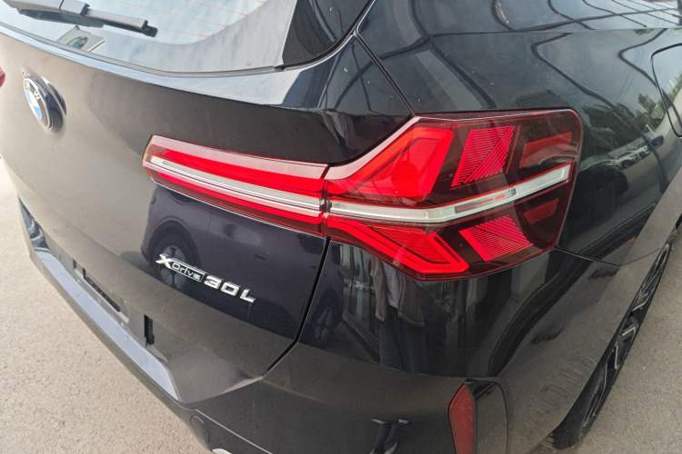 Used BMW X3 2025 xDrive30L Leading Model M Sport Package Exterior 3