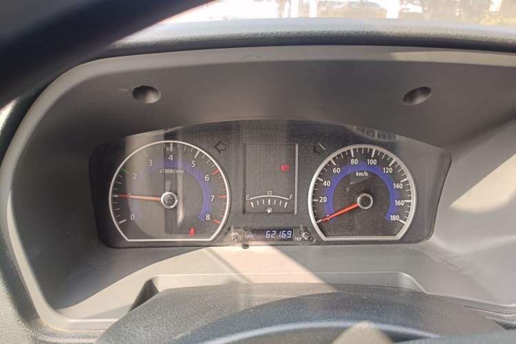 Used Dongfeng Shuaike 2016 1.5L Manual Standard Edition