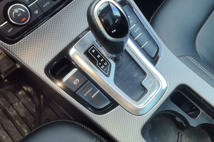 Used Geely Auto Emgrand GS 2016 Sport Edition 1.8L Automatic LingShang Model
