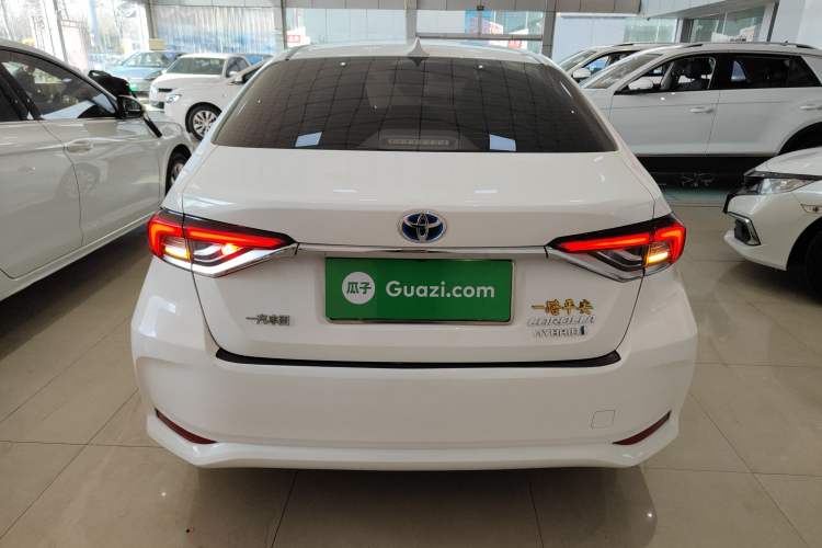 Used Toyota Corolla 2021 Dual-Motor 1.8L E-CVT Elite Edition