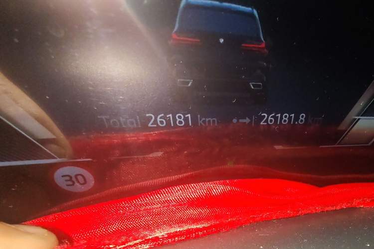 Used BMW X5 2023 xDrive 30Li Luxury M Sport Package
