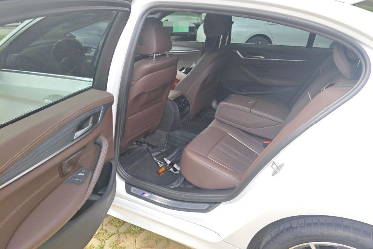 Used BMW 5 Series 2021 530Li Leading Model M Sport Package

