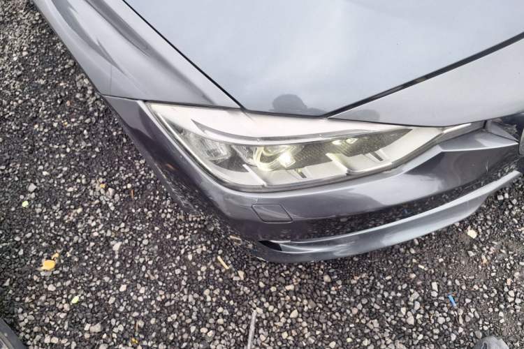 Used BMW 3 Series 2013 320Li Fashion Model Right Front Headlight