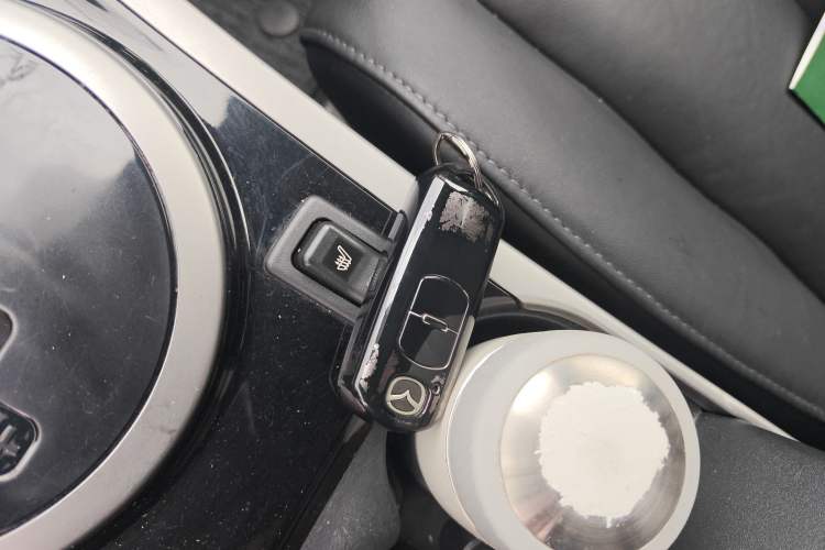 Used Mazda CX-7 2014 2.5L 2WD Luxury Edition
