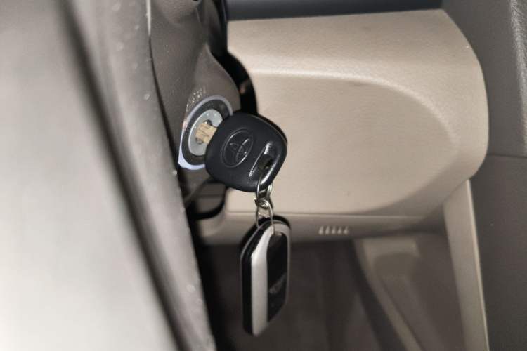 Used Toyota Camry 2013 200E Classic Elite Edition
