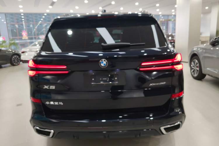 Used BMW X5 2023 xDrive 30Li Luxury M Sport Night Edition Package Rear