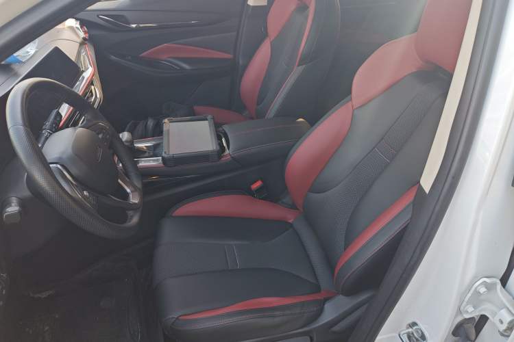 Used CHANGAN OSHAN X5 2021 Revised Version 1.5T DCT Luxury Edition
