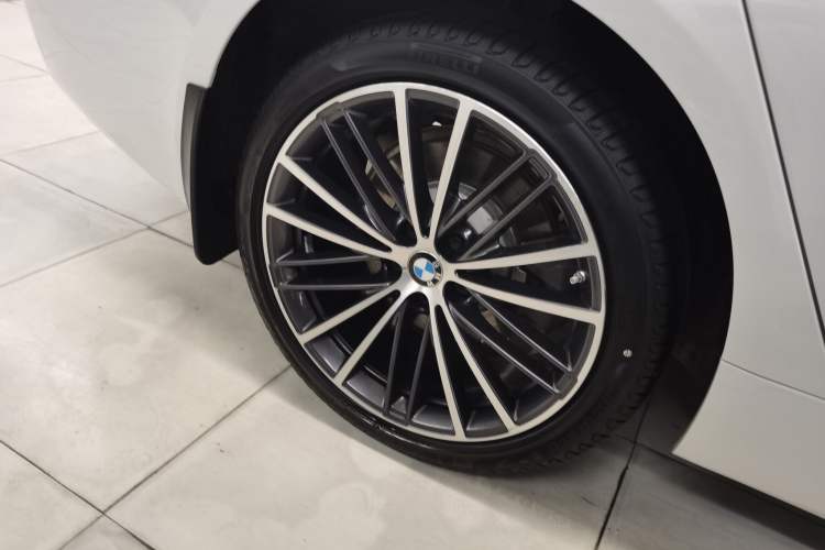 Used BMW 5 Series 2023 530Li Leading Model M Sport Package