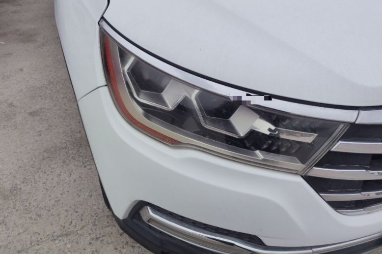 Used Lifan Auto X80 2017 2.0T Automatic Comfort Model
