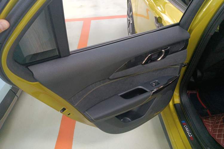 Used Lynk & Co 03 2022 03+ 2.0TD Automatic Wind-Chasing Edition