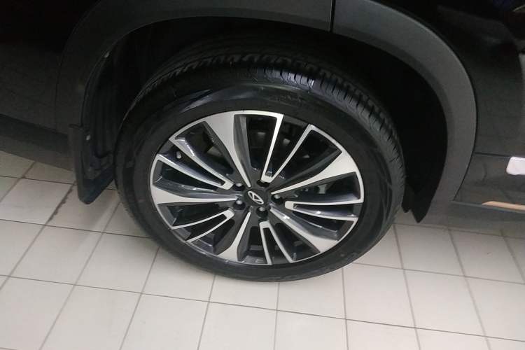 Used Chery Tiggo 8 PRO 2024 Champion Edition 390T Two-Wheel Drive Peak Version 5 Seats