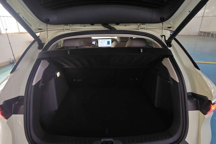 Used BYD Yuan PLUS 2025 Intelligent Driving Version 510 km Excellence Edition
