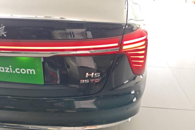 Used Hongqi H5 2024 1.5T DCT Smart Connect Flagship Edition
