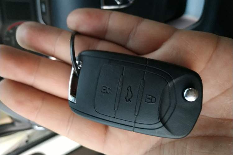 Used Baojun 310W 2017 1.5L Manual Comfort Version China V