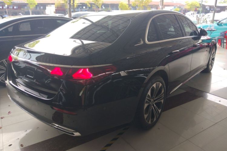 Used Mercedes-Benz E-Class 2025 Facelift E 300 L Luxury Edition Rear Right 45 Deg