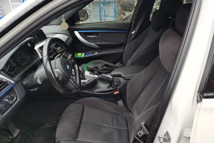 Used BMW 3 Series 2018 320i M Sport Package