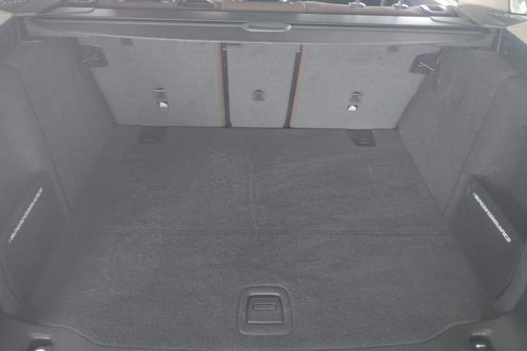 Used BMW X3 2021 Facelift xDrive28i M Sport Package Trunk