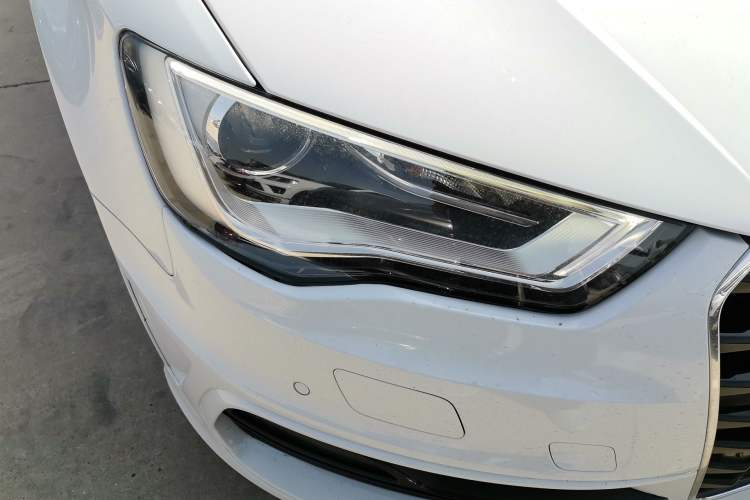 Used Audi A3 2015 Sportback 45 TFSI S line sports model Right Front Headlight