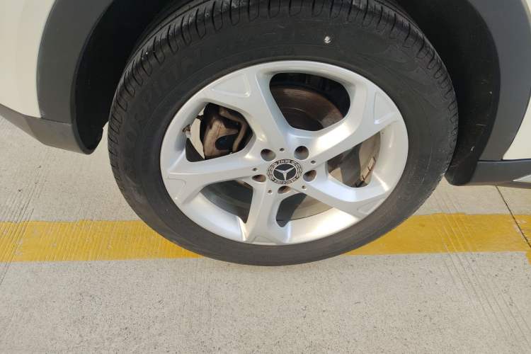 Used Mercedes-Benz GLA 2019 GLA 200 Dynamic Edition Right Rear Wheel Hub