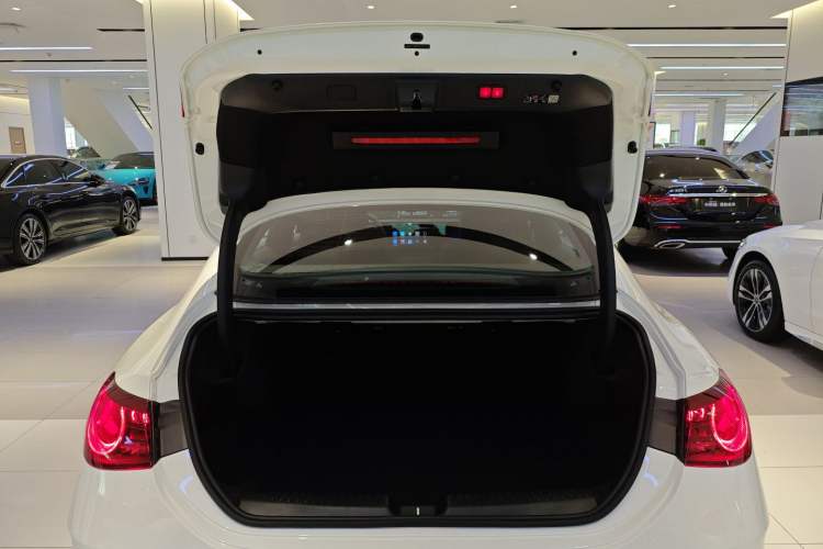 Used Mercedes-Benz CLA Electric 2025 300L Ultra-Long Range Smart Edition