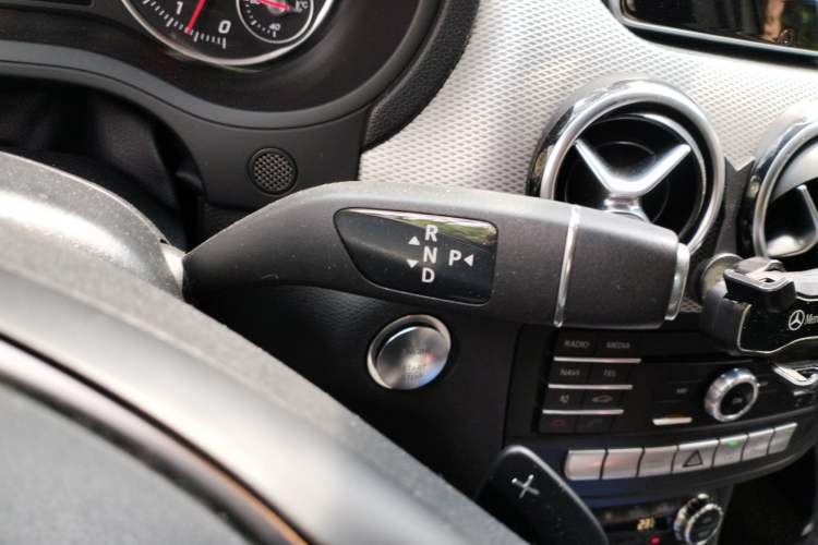 Used Mercedes-Benz B-Class 2015 B 200 Fashion Model
