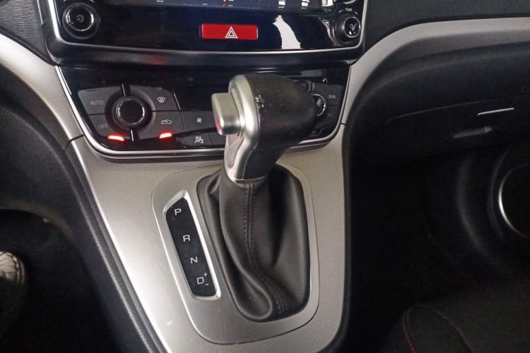 Used Haval M6 2018 Revised Version 1.5T DCT Two-Wheel Drive Elite Edition