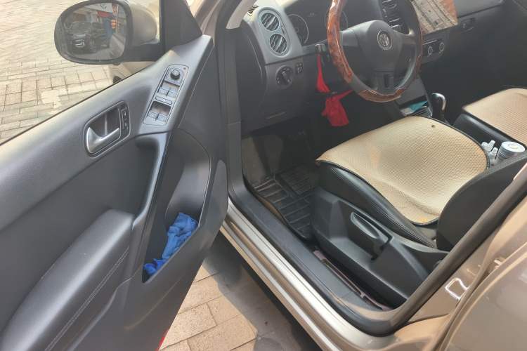 Used Volkswagen Tiguan 2013 1.8TSI Automatic Two-Wheel Drive Trend Edition Driver Seat