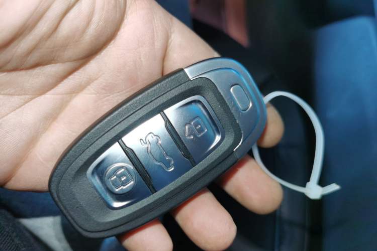 Used Hongqi E-QM5 2021 Charging T3 Version 5 Seats
