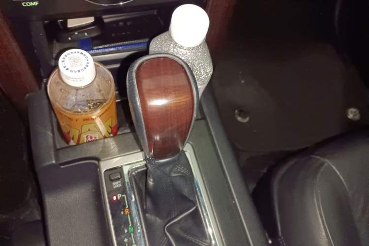 Used Toyota Prado 2016 3.5L Automatic VX NAVI Gear Lever