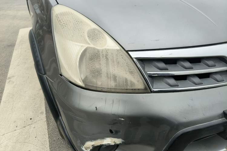 Used Nissan Livina 2010 JINRUI Edition 1.6L Manual Smart Model Right Front Headlight