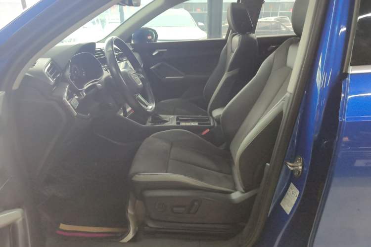 Used Audi Q3 2021 35 TFSI Progressive Dynamic Edition